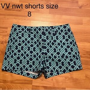 Vineyard Vines NWT Stylish Blue and Green Women Shorts